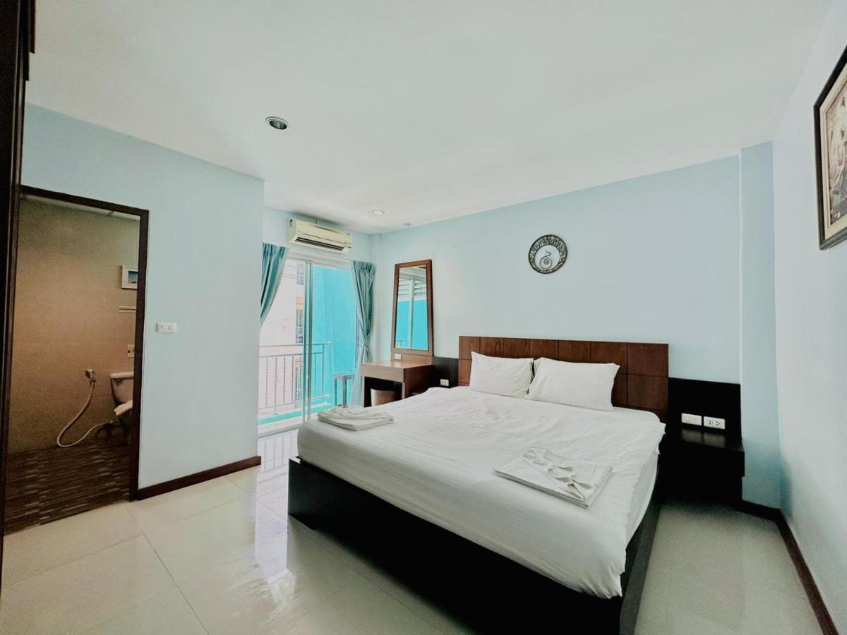 Cokoon Deva Patong Hotel Exterior foto