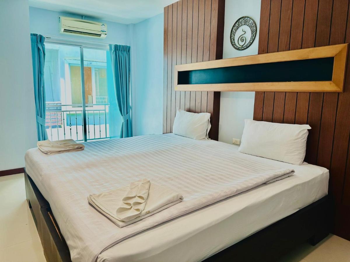 Cokoon Deva Patong Hotel Exterior foto